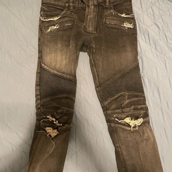 Lightly used balmain jeans size 28 - Picture 5 of 5